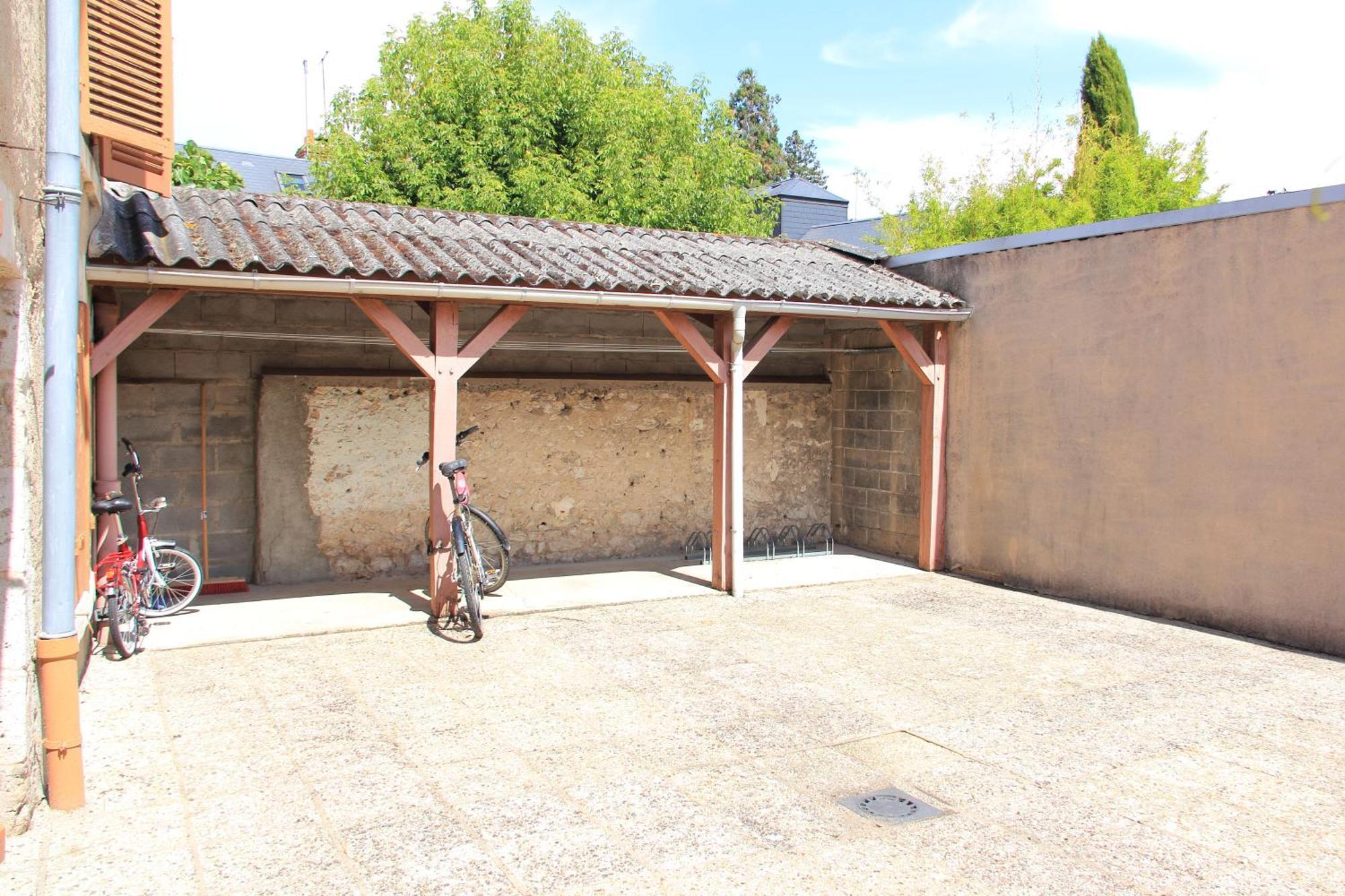 Apartamento T1 Charme, Calme, Fibre, Proche Bords De Loire *